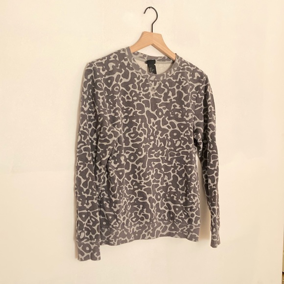 H&M Tops - H&M Grey Leopard Sweatshirt